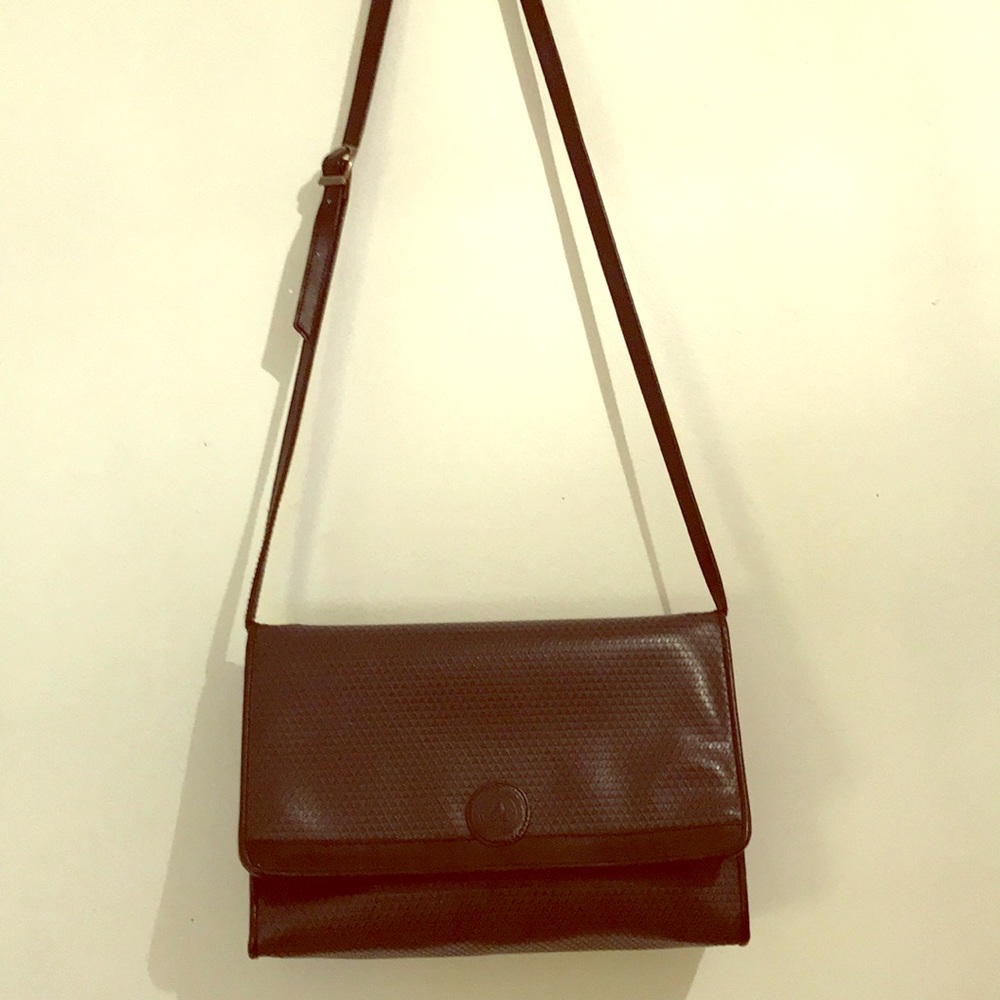 Shoulder Leather Purse!